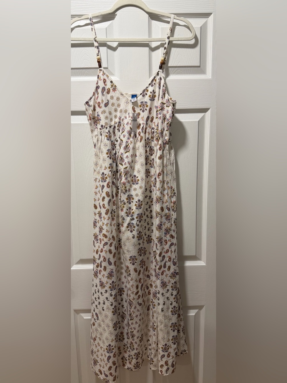 Old Navy Cream Floral Paisley Maxi Dress